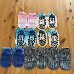 7 pairs of Pointe Studio Barre Socks